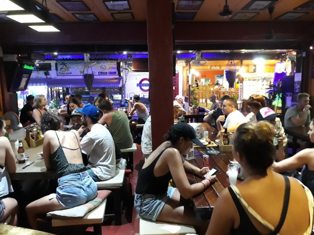 Koh Tao Central Hostel Екстер'єр фото